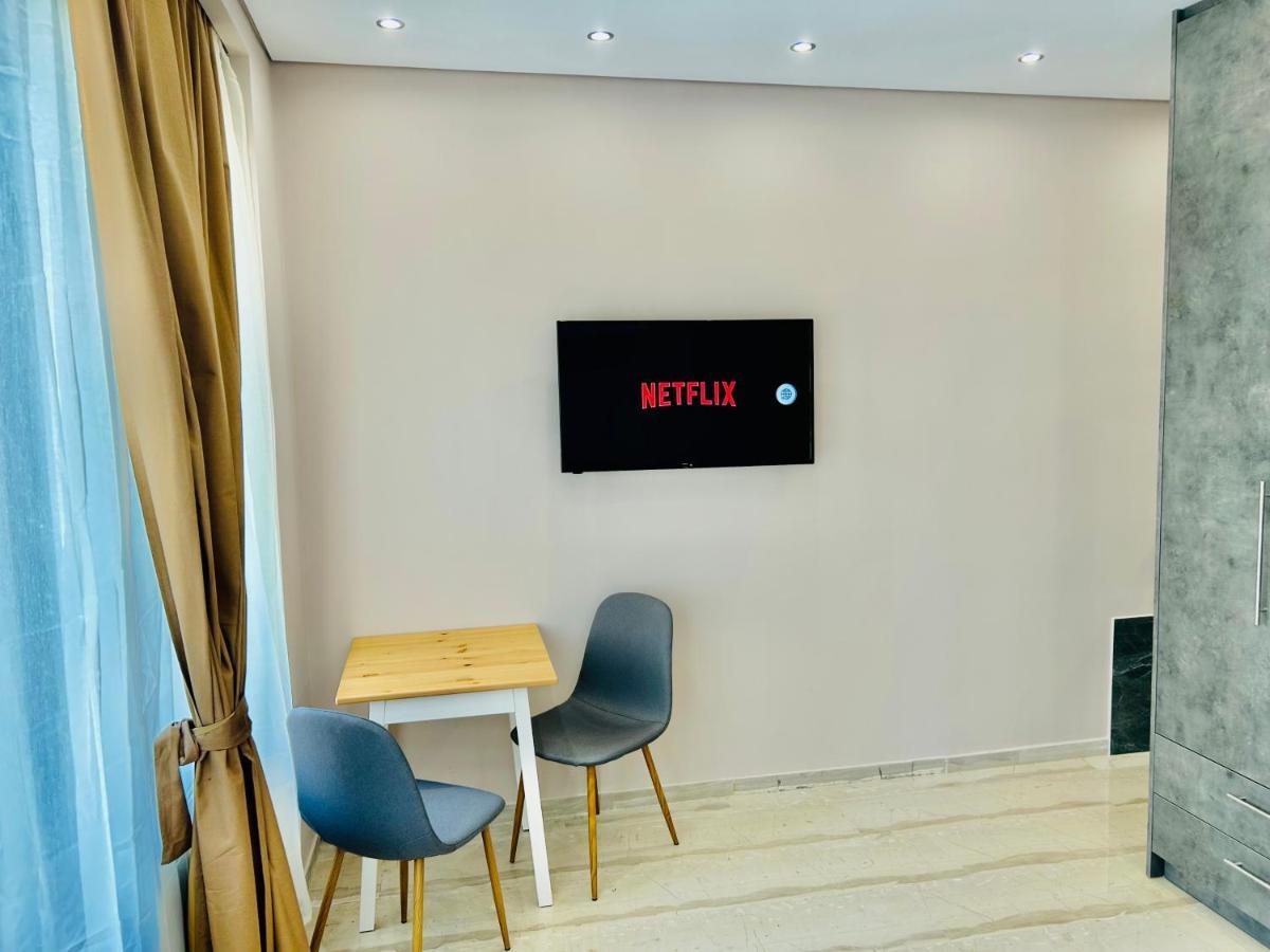 Port Twins Suites No1 比雷埃夫斯 外观 照片